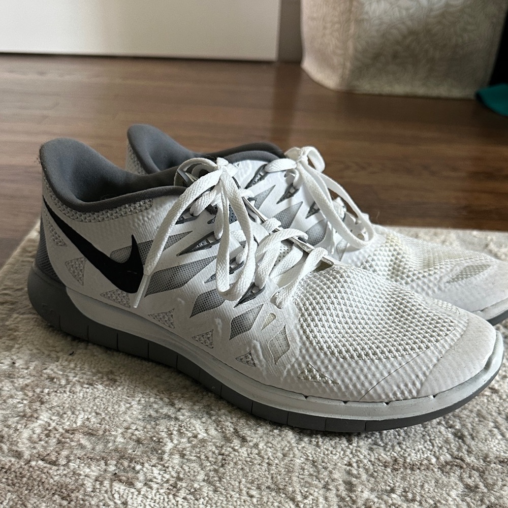 Nike White and Gray Running Shoes